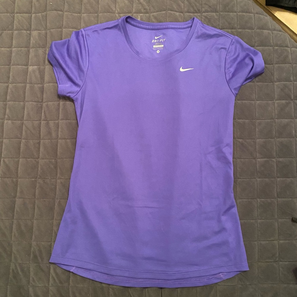 Nike Women's Short Sleeve Violet Tee